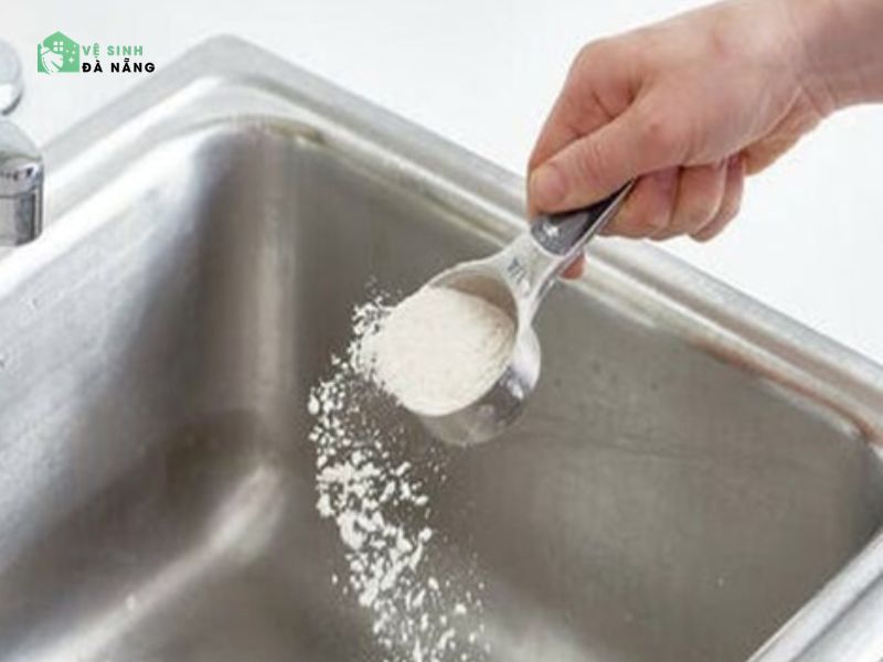 Lạm dụng hóa chất bột thông cống giá rẻ